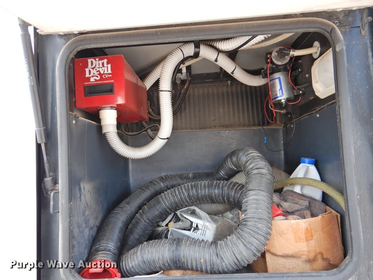 image for item DK2261 2006 Fleetwood Discovery 39L  RV