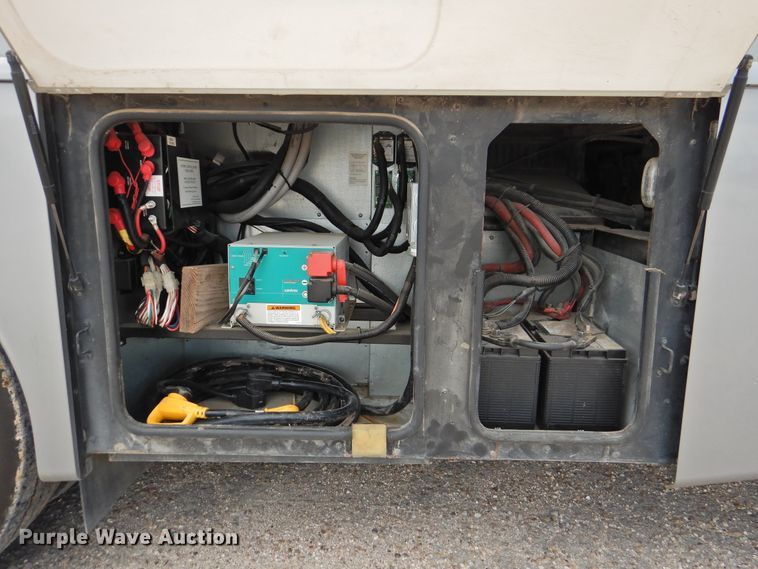 image for item DK2261 2006 Fleetwood Discovery 39L  RV