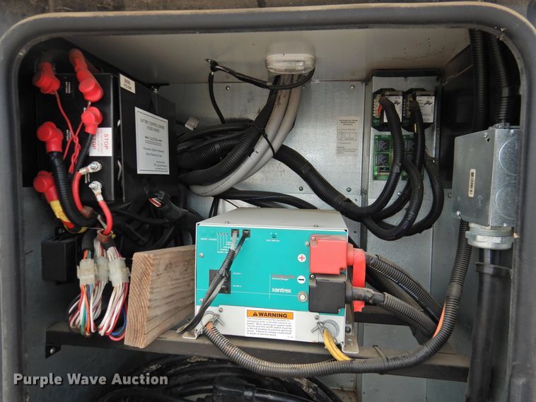 image for item DK2261 2006 Fleetwood Discovery 39L  RV