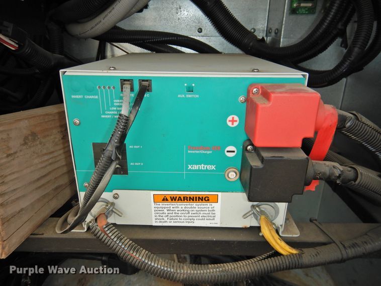 image for item DK2261 2006 Fleetwood Discovery 39L  RV