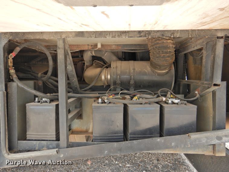 image for item DK2261 2006 Fleetwood Discovery 39L  RV