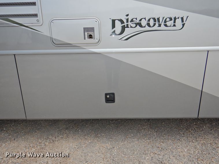 image for item DK2261 2006 Fleetwood Discovery 39L  RV