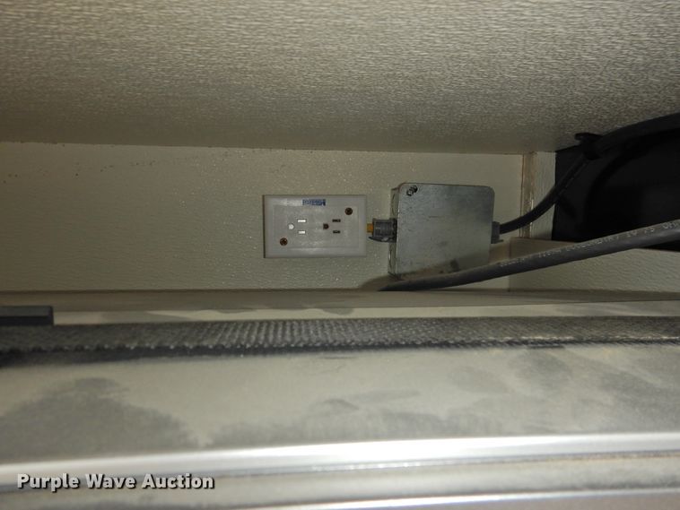 image for item DK2261 2006 Fleetwood Discovery 39L  RV