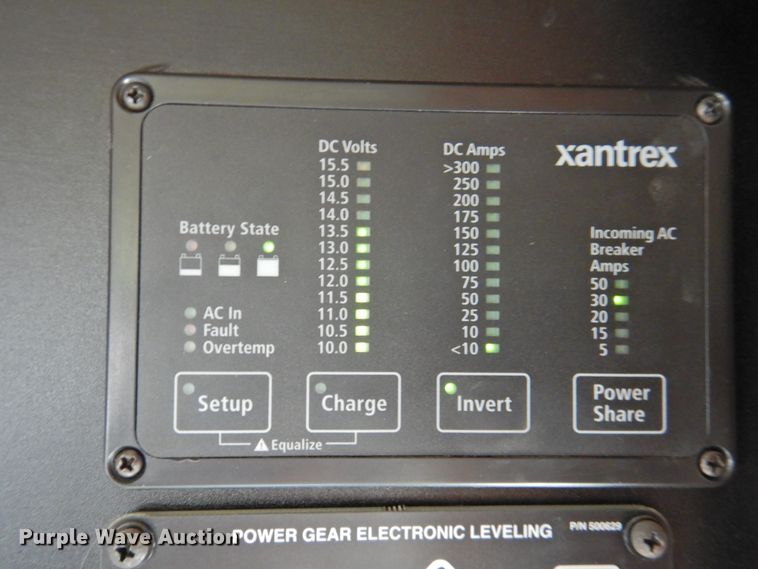 image for item DK2261 2006 Fleetwood Discovery 39L  RV