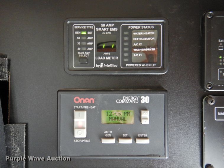 image for item DK2261 2006 Fleetwood Discovery 39L  RV