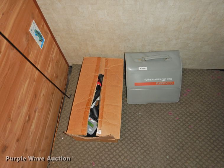 image for item DK2261 2006 Fleetwood Discovery 39L  RV