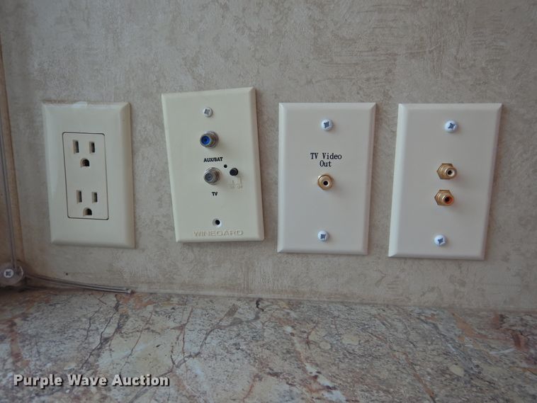 image for item DK2262 2013 Forest River Wildwood Lodge  camper