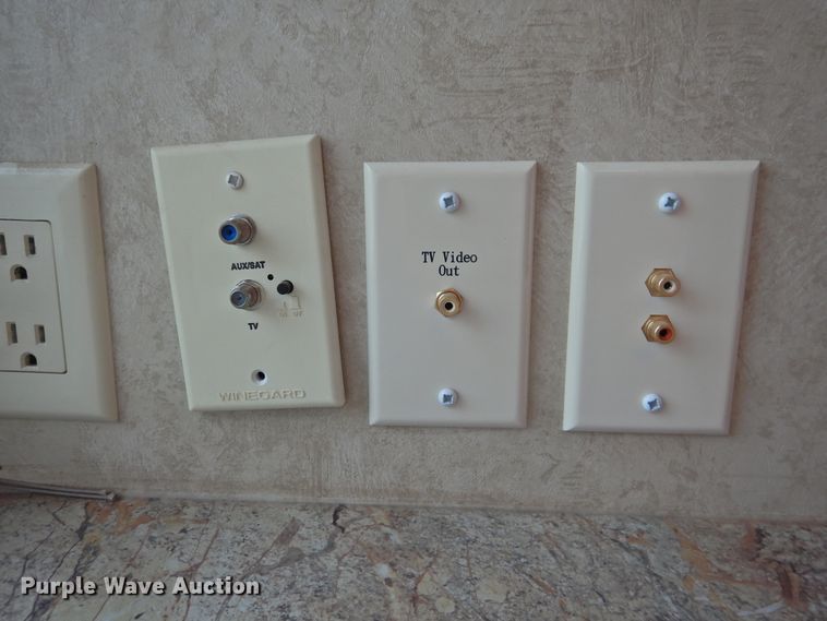 image for item DK2262 2013 Forest River Wildwood Lodge  camper