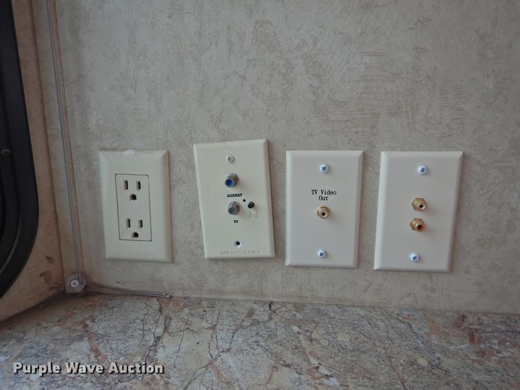 image for item DK2262 2013 Forest River Wildwood Lodge  camper