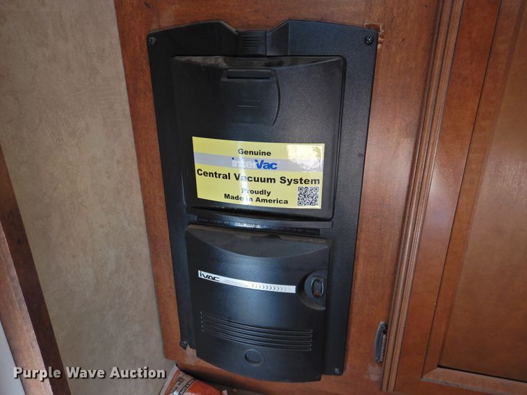 image for item DK2262 2013 Forest River Wildwood Lodge  camper