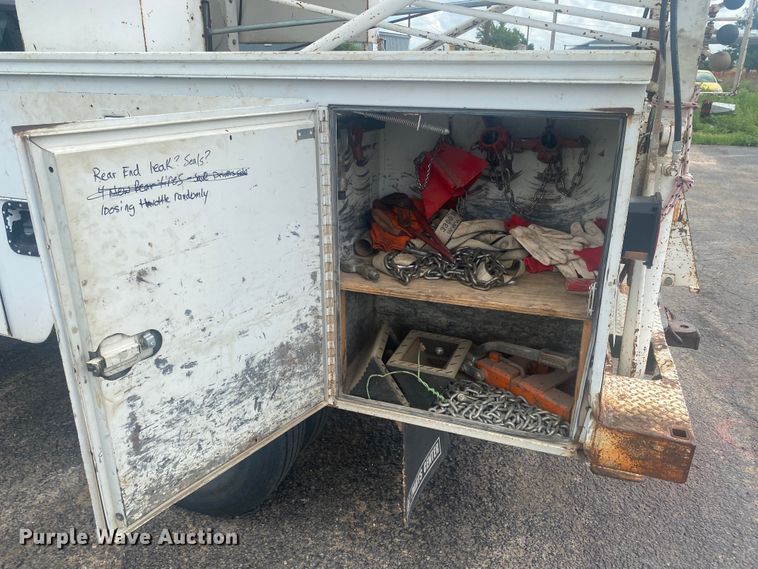 image for item DK8008 2001 Dodge Ram 3500  well pump hoist truck