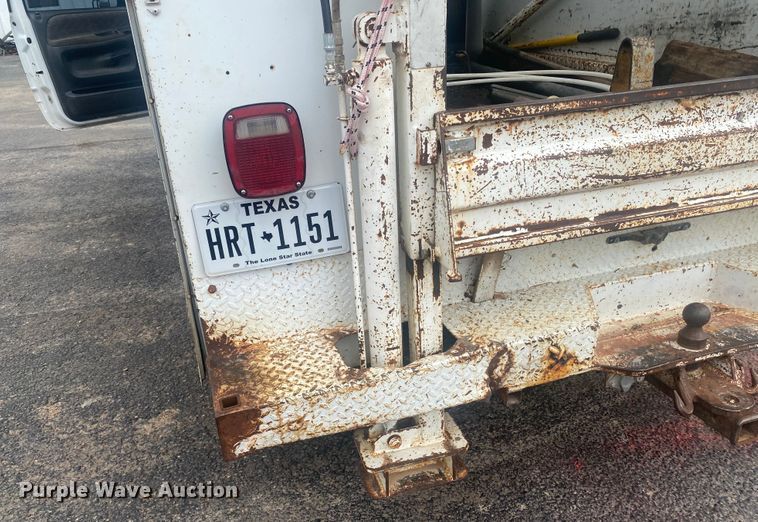 image for item DK8008 2001 Dodge Ram 3500  well pump hoist truck