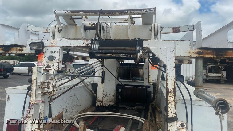 image for item DK8008 2001 Dodge Ram 3500  well pump hoist truck