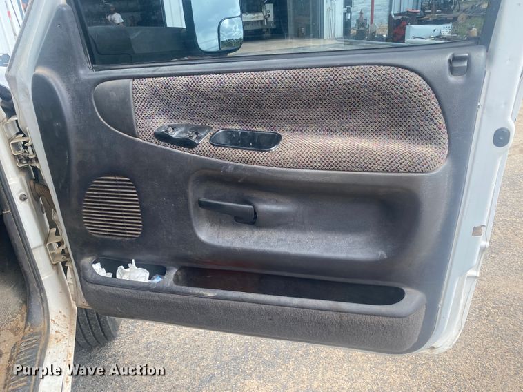 image for item DK8008 2001 Dodge Ram 3500  well pump hoist truck