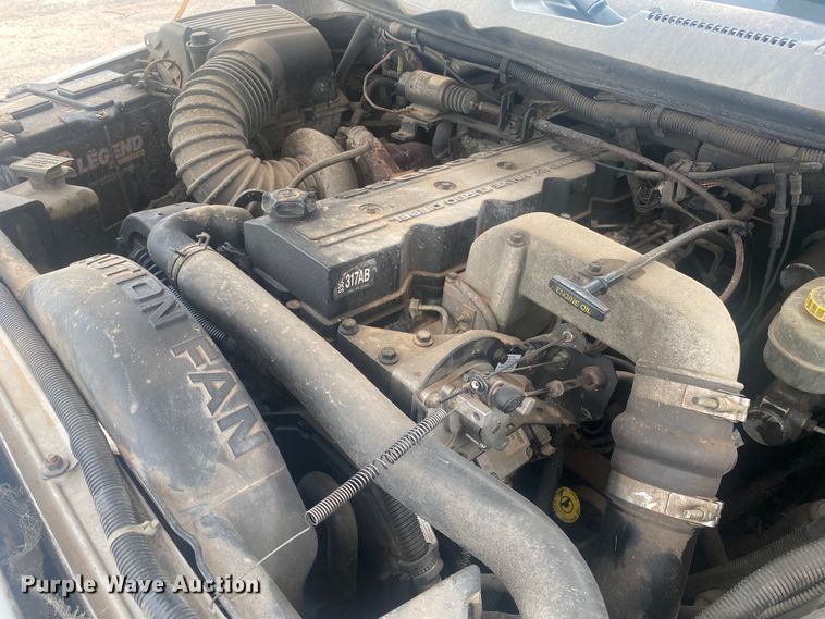 image for item DK8008 2001 Dodge Ram 3500  well pump hoist truck