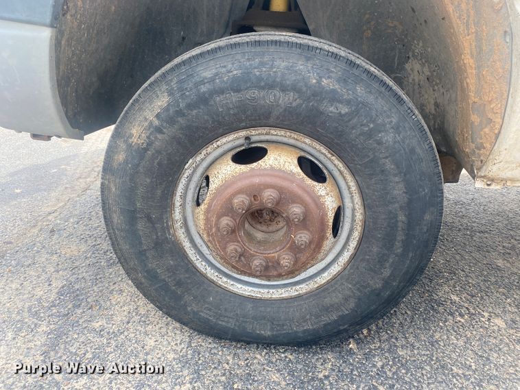 image for item DK8008 2001 Dodge Ram 3500  well pump hoist truck