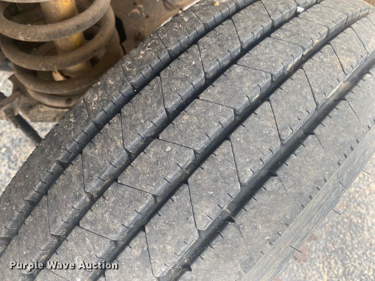 image for item DK8008 2001 Dodge Ram 3500  well pump hoist truck