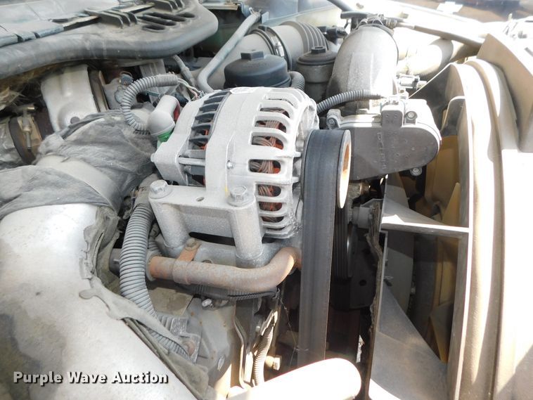 image for item DK8627 2003 Ford F450 Super Duty XL  box truck