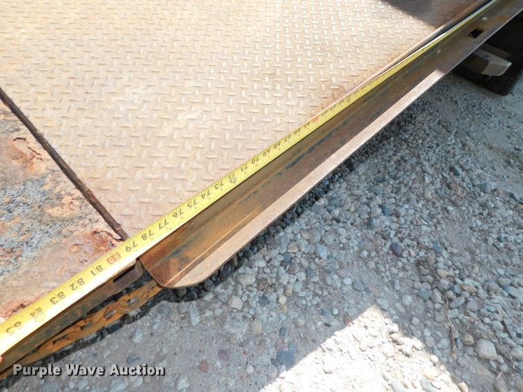 image for item DK8627 2003 Ford F450 Super Duty XL  box truck