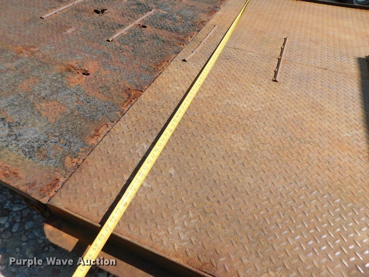 image for item DK8627 2003 Ford F450 Super Duty XL  box truck