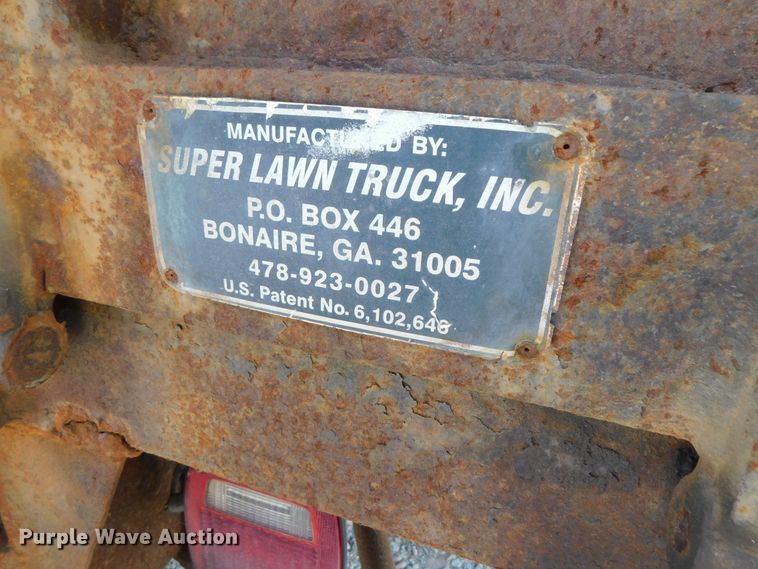 image for item DK8627 2003 Ford F450 Super Duty XL  box truck