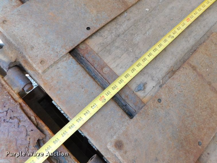 image for item DK8627 2003 Ford F450 Super Duty XL  box truck