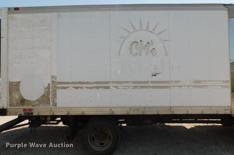 image for item DK8627 2003 Ford F450 Super Duty XL  box truck