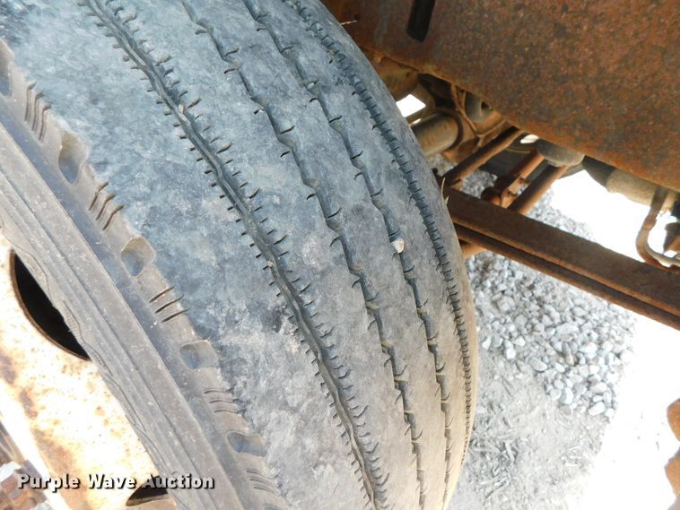 image for item DK8627 2003 Ford F450 Super Duty XL  box truck