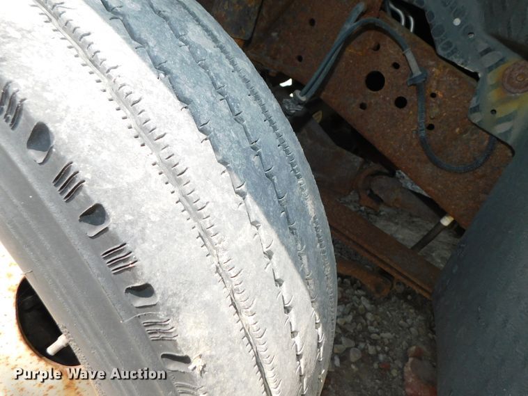 image for item DK8627 2003 Ford F450 Super Duty XL  box truck