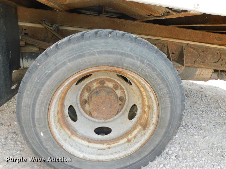 image for item DK8627 2003 Ford F450 Super Duty XL  box truck