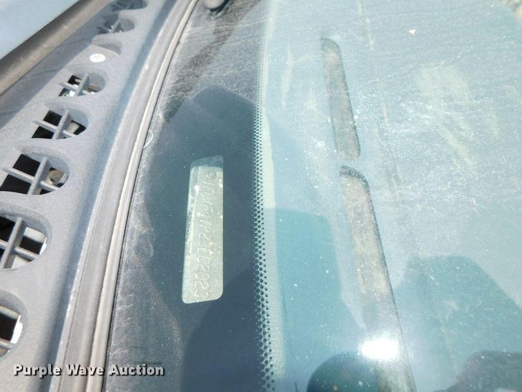 image for item DK8627 2003 Ford F450 Super Duty XL  box truck