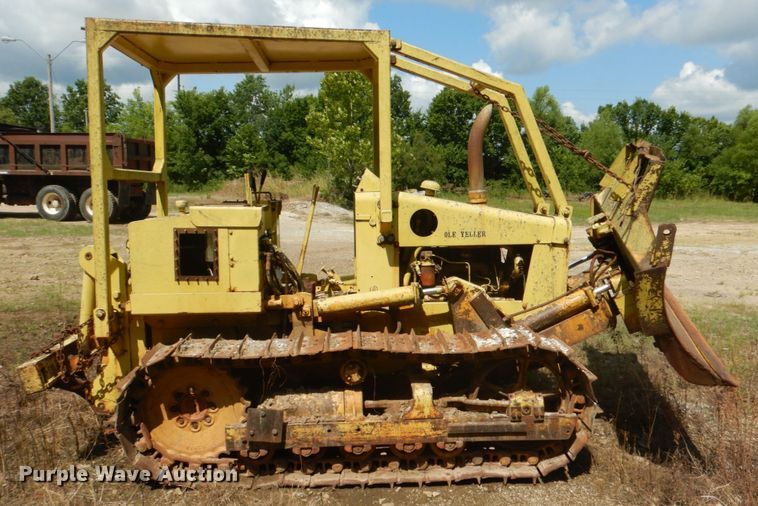 image for item DL0499 Allis-Chalmers  dozer