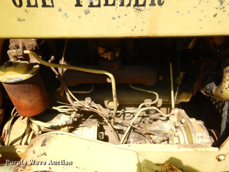 image for item DL0499 Allis-Chalmers  dozer