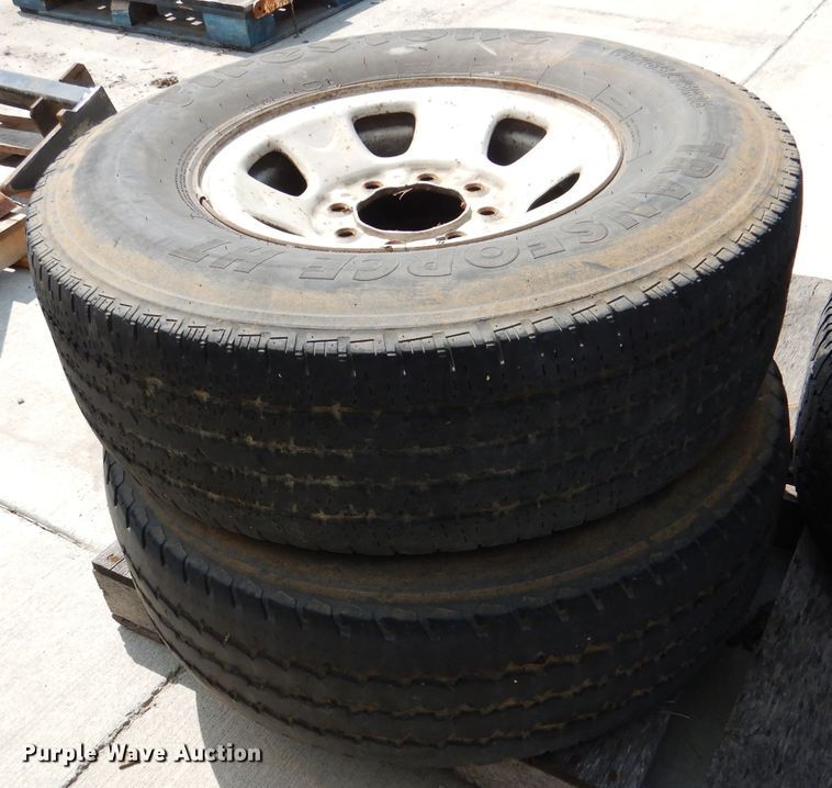 image for item DL3381 Tires and wheels