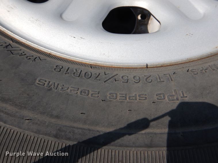 image for item DL3381 Tires and wheels
