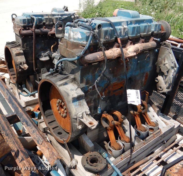 image for item DL3383 (2) 2004 International DT530 engines