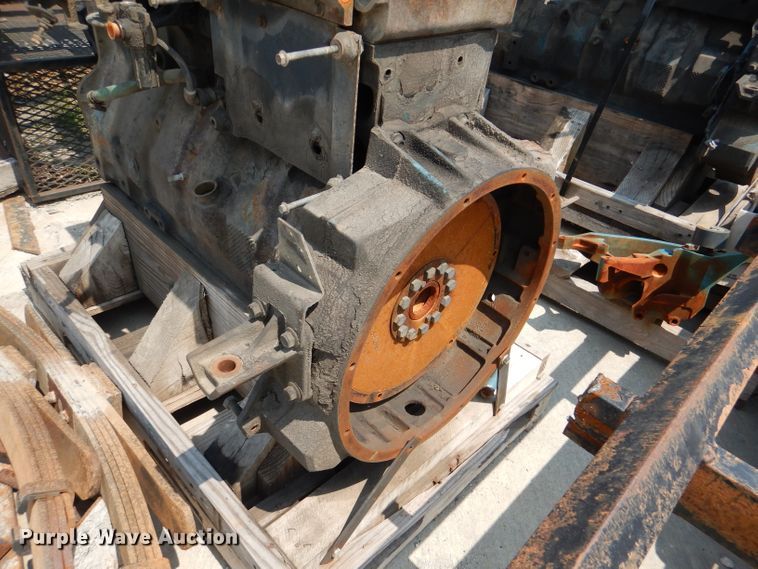 image for item DL3383 (2) 2004 International DT530 engines