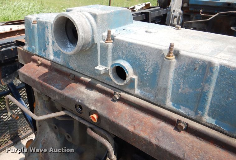 image for item DL3383 (2) 2004 International DT530 engines