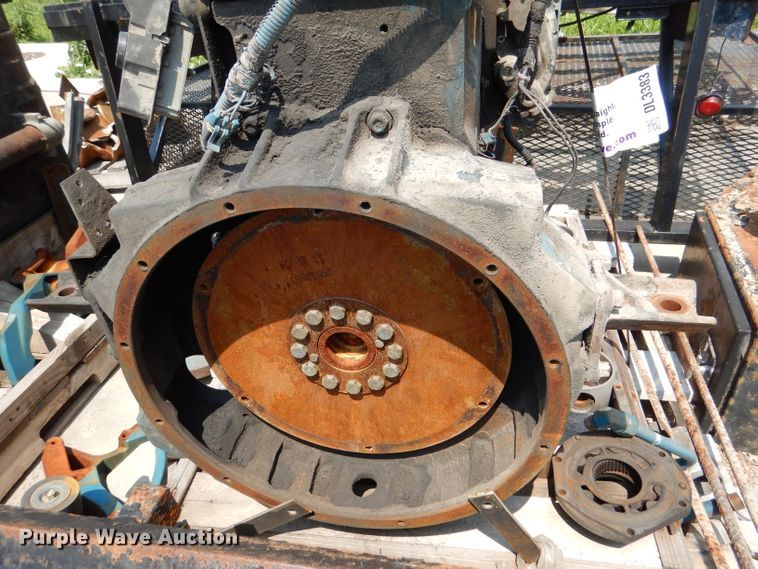 image for item DL3383 (2) 2004 International DT530 engines