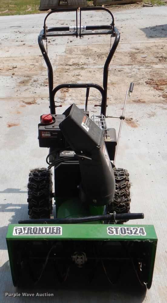 image for item DL3391 Frontier ST0524  snow blower