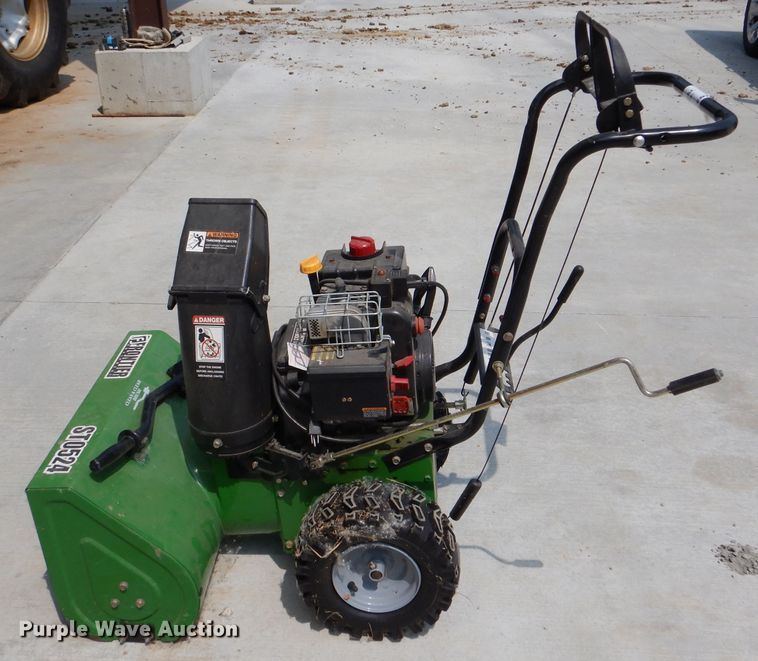 image for item DL3391 Frontier ST0524  snow blower