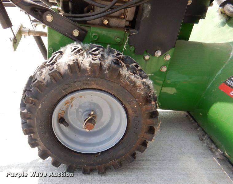 image for item DL3391 Frontier ST0524  snow blower