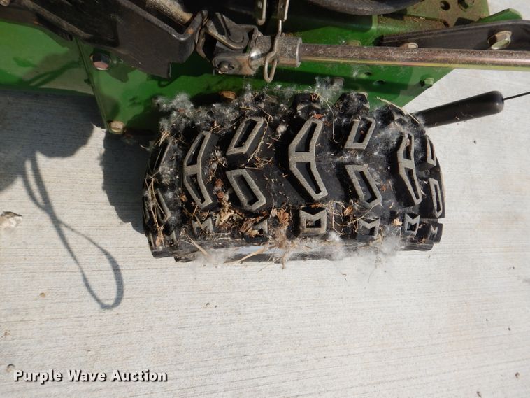 image for item DL3391 Frontier ST0524  snow blower