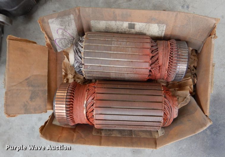 image for item DL3395 Welder and engine parts