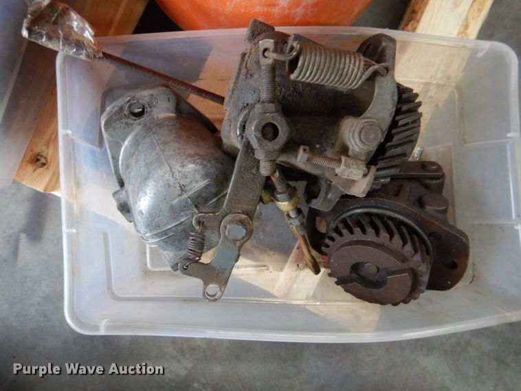 image for item DL3395 Welder and engine parts