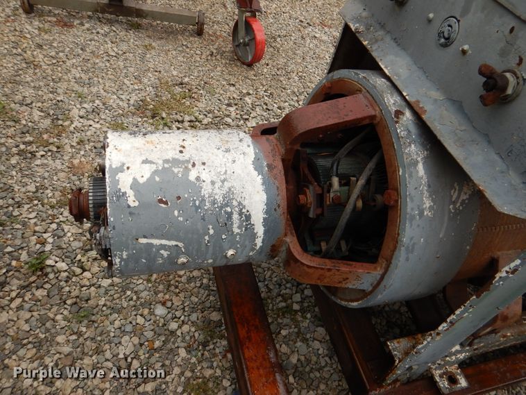 image for item DL3397 (2) Lincoln SA200 Shorthood welders