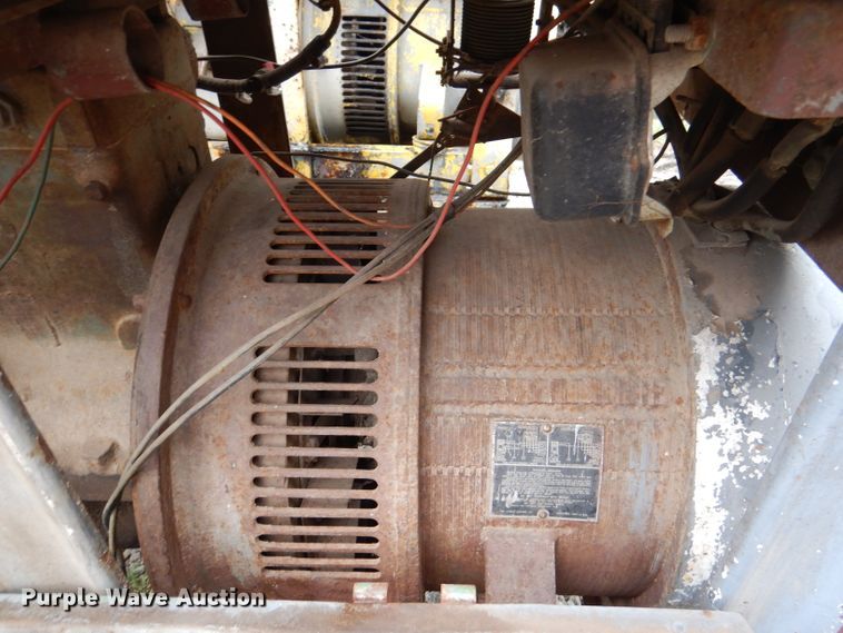 image for item DL3397 (2) Lincoln SA200 Shorthood welders