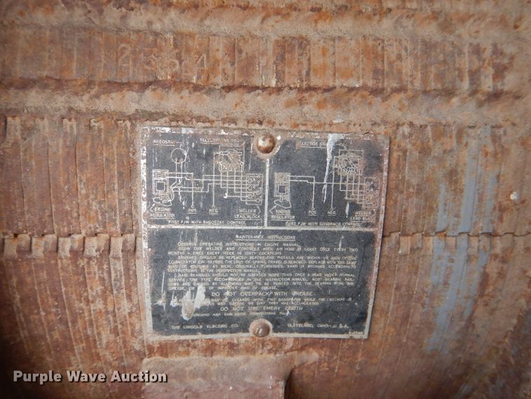 image for item DL3397 (2) Lincoln SA200 Shorthood welders