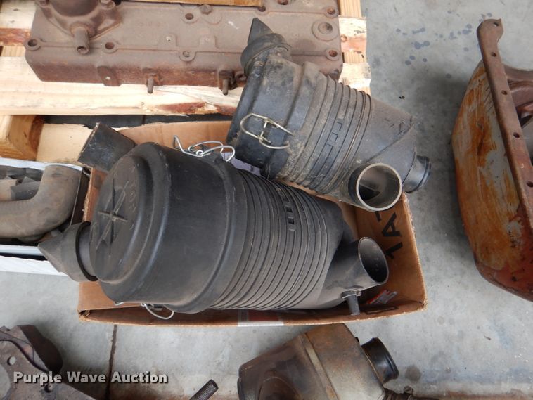 image for item DL3397 (2) Lincoln SA200 Shorthood welders