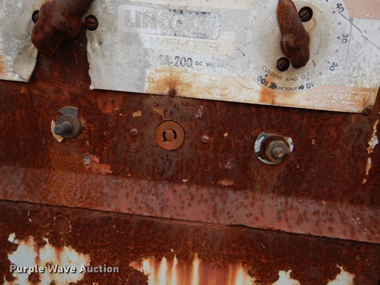 image for item DL3398 Lincoln SA-200 Redface  welder